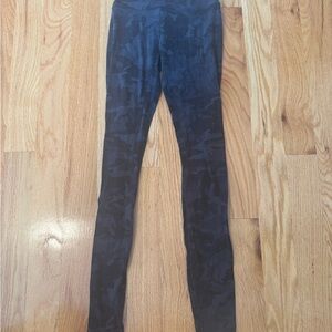 lululemon athletica Black Camouflage Leggings